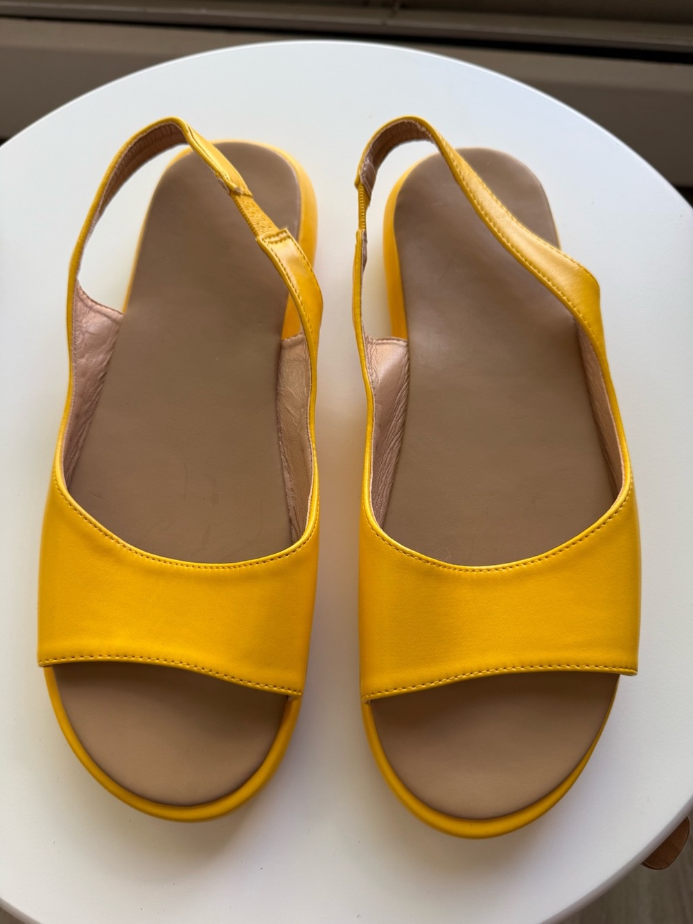 Yellow Slingback Women's Sandals, Size 8.5